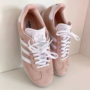 Adidas peach suede gazelle low top sambas sneakers